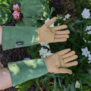 Garden Works Deluxe Rose Pro's Gloves Size Small